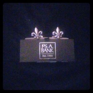 Jos A Bank silver fluar design cuff links